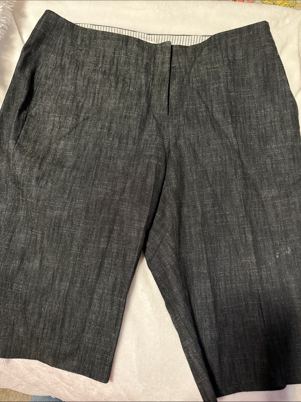 Women's Cropped Dress Pants in Charcoal Gray